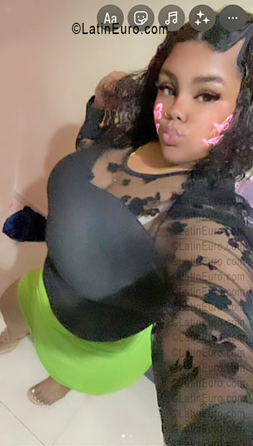 Date this beautiful Dominican Republic girl Mercy from Mercy DO56133