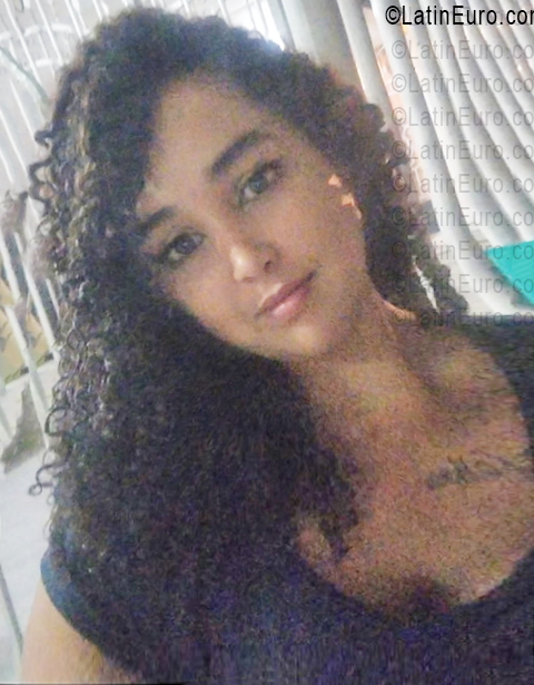 Date this athletic Colombia girl Malidely from Barranquilla CO33657