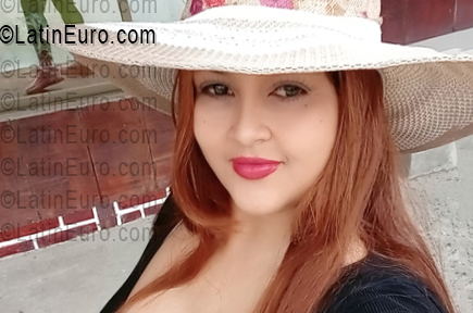 Date this cute Colombia girl Sol from Putumayo CO33669