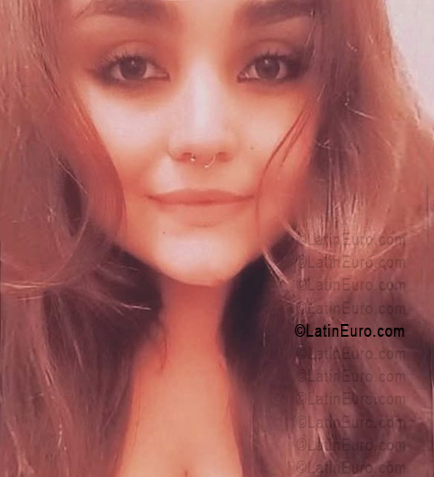 Date this delightful Chile girl Karol from Santiago CL452