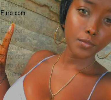 Date this pretty Dominican Republic girl Cheily from Santo Domingo DO56343