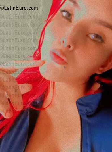 Date this good-looking Ecuador girl Anny from Quito EC1141