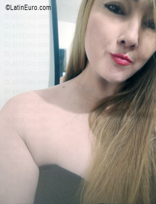 Date this tall Mexico girl Berenice from Hermosillo MX2795