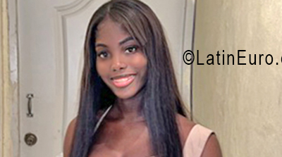 Date this voluptuous Dominican Republic girl Natalia from Romana DO56494
