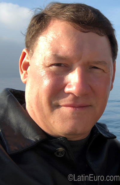 Date this athletic United States man Scott from Austin US25650