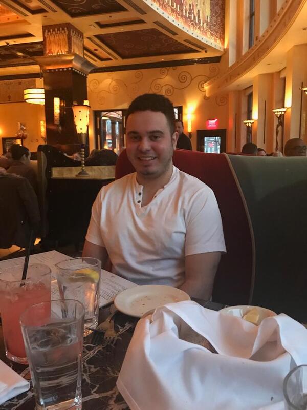 Date this stunning United States girl Kobe from Oceanside US25724