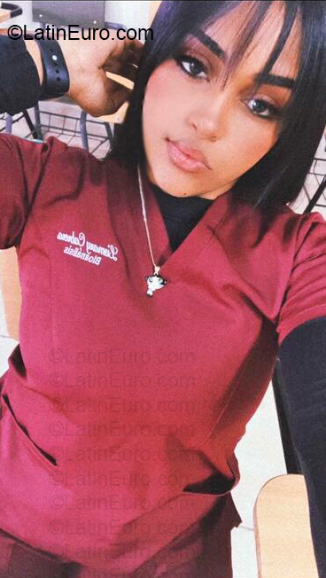 Date this passionate Dominican Republic girl Lismary from Santiago DO57064