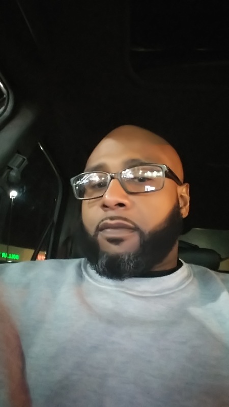Date this delightful United States man Karl from New Orleans US25764