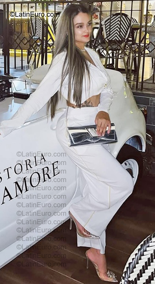 Date this delightful Colombia girl Stefany from Cali CO33884