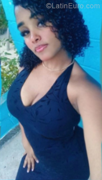 Date this funny Dominican Republic girl Melany from La Romana DO57252